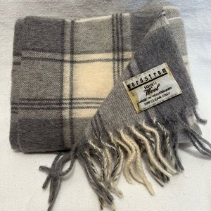 100% wool scarf